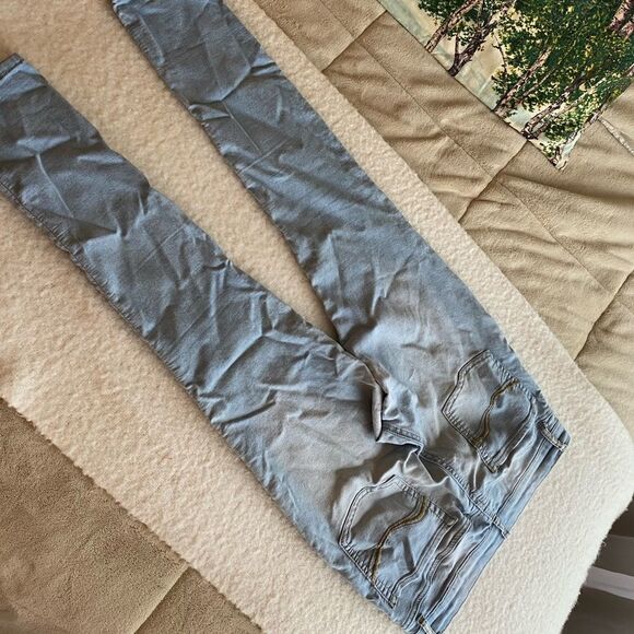 Light Washed So Jeans Size 13 - Picture 4 of 10